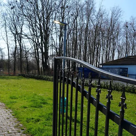 Faxe Ladeplads * Hylleholt