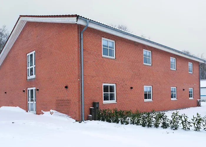 Faxe Ladeplads * Hylleholt